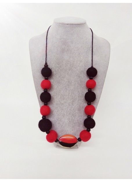 Colier margele lana impaslita,  unicat, handmade, Negru - Rosu