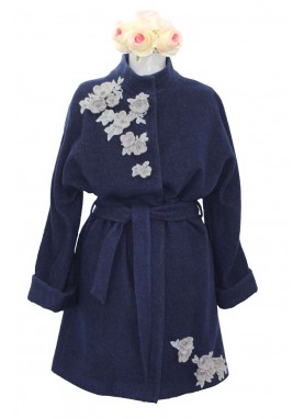 Jacheta chimono, albastra, cu flori aplicate, unicat