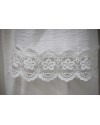 Rochie din panza topita cu volane si dantela