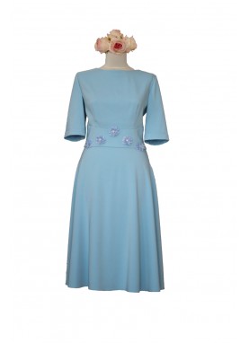 Rochie cu aplicatii Rochie cu aplicatii